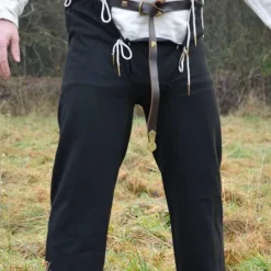 Ulfberth 15de Eeuwse Braies Zwart