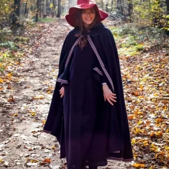 Leonardo Carbone Mantel Daniel Wol, Zwart