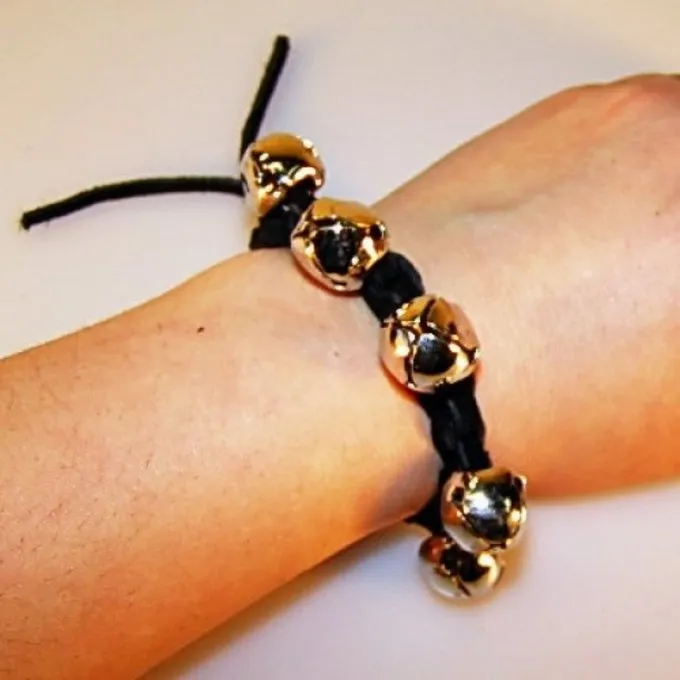 Middeleeuwse Armband Met Belletjes, Zwart