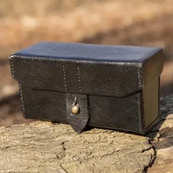 Epic Armoury Rechthoekige Leren Tas, Zwart